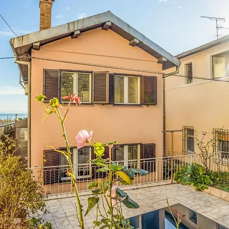 Holiday home Beautiful In With House Sea View