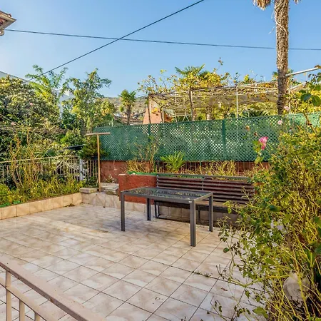 Holiday home Beautiful In With House Sea View *